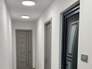 Proprietar, vând apartament 2 camere decomandat, etaj 2/4, zona Olari