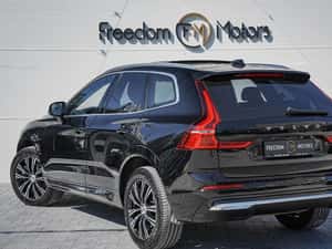 Volvo XC60 Plug-in hybrid T6 Recharge Inscription AWD — miniatura 5