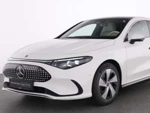 Mercedes-Benz CLA 250 Automată 272 HP Electric — miniatura 2