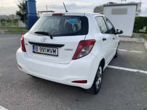 Toyota Yaris 1.4d 2014 — miniatura 7