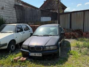BMW E46 pentru piese .Se vinde întreagă