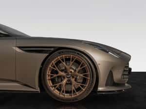 Aston Martin DB12 Cabrio Second Hand — miniatura 3