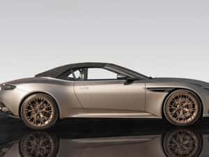Aston Martin DB12 Cabrio Second Hand — miniatura 4