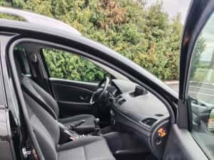 Renault megane 1.5 dCi 2015 — miniatura 9