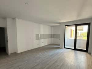 De vanzare Apartament 2 camere, zona Centru Alba Mall, Bloc Nou.