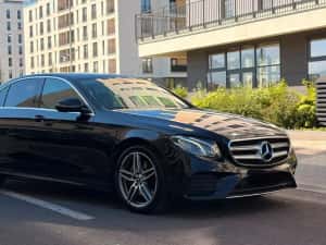 Mercedes-Benz E200d 2019 9G-Tronic