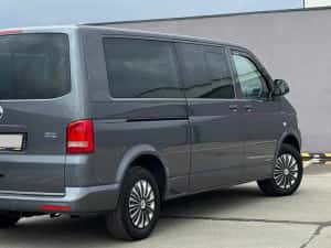 Volkswagen Caravelle Extra-Lung 8+1-Locuri (T5 - T6) — miniatura 5