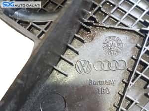 Capac Protecție Distribuție Volkswagen Passat B5.5 2.0 Benzina ALT 2001 - 2005 Cod 06B109123G [V0968] — miniatura 10