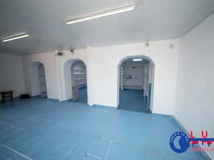 ID 6156 Spațiu comercial - Zona Vest