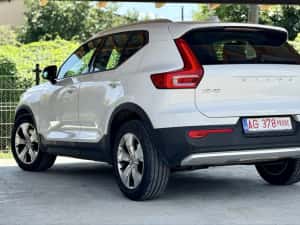 Volvo  XC40 2020 AWD 4x4 automata euro 6 2.0d 150cp TVA deductibil Rate/leasing/buy/back RAR efectuat — miniatura 3