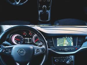 Opel Astra 1.5cdti/2022/160000km/distronic/keyless entry keyless go — miniatura 6