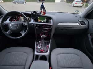 Vând Audi A4 S-line 2015 euro 6( 190) CP prețul este ușor negociabil — miniatura 6