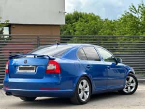 Skoda Octavia VRS 2.0 TFSI 300 CP | VRS Original | Xenon | Climatronic | Impecabilă — miniatura 9