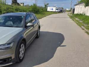 Audi A6 Allroad usor avariat deplasabil pe orice distanta — miniatura 3
