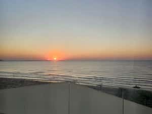 Mamaia Nord Promenada 2 camere terasa vedere directa la mare term lung