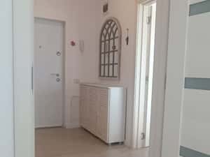 Mamaia Nord Promenada 2 camere terasa vedere directa la mare term lung — miniatura 6