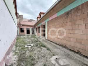 Proiect de investitie imobiliara format din 6 studiouri Orasul de Jos — miniatura 3