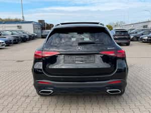 Mercedes-Benz GLC 300 e 4MATIC Plug-in Hybrid, AMG Line — miniatura 5