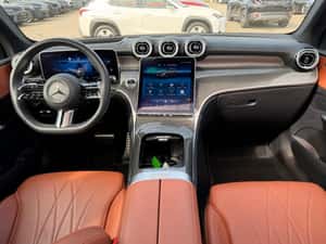 Mercedes-Benz GLC 300 e 4MATIC Plug-in Hybrid, AMG Line — miniatura 7