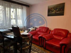Apartament 3 camere decomandat, 2 balcoane – Str. 1848 — miniatura 2