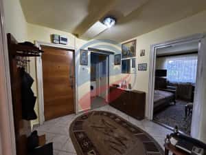 Apartament 3 camere decomandat, 2 balcoane – Str. 1848 — miniatura 5