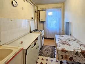 De vanzare apartament 2 camere Tudor parter. — miniatura 3