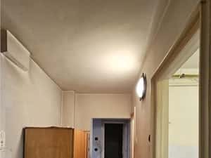De vanzare apartament 2 camere Tudor parter. — miniatura 6