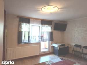 Garsonieră cu balcon și aer condiționat, aproape de facilități — miniatura 5