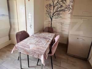 Apartament 3 camere, 66 mp, garaj, 2 balcoane, zona Garii,Dambul Rotun — miniatura 3