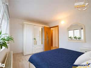 LIVE! Camin decomandat,4 camere,2 bai, conditii apreciabile,Ciucului,S — miniatura 6