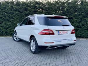 MERCEDES ML250 cdi 4matic — miniatura 3