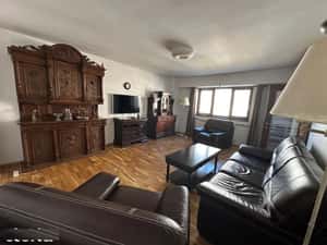 Unirii Dambovita, Camera Comerț, 1995, 5/7, 80mp, dec, metrou, RENOVAT — miniatura 1