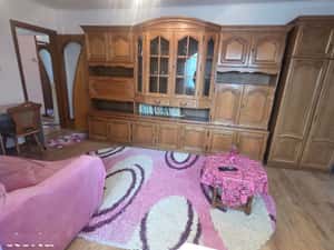 Apartament 2 camere pentru chirie 280euro etaj 1 Burdujeni Suceava — miniatura 3