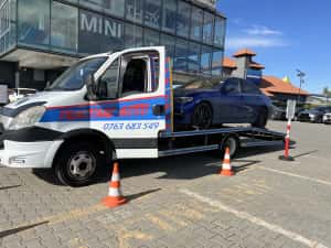 Ai facut accident? Tractare auto moto platforma dube urilaje oriunde — miniatura 3