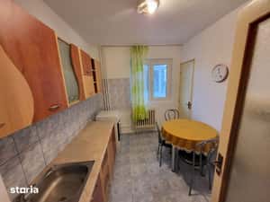 Inchiriez apartament doua camere in zona Dristor — miniatura 6