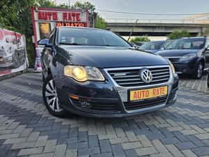 Vw Passat B6 Bluemotion 1.9 tdi — miniatura 3