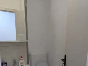 Etaj 1. Renovat. Disponibil imediat! — miniatura 3