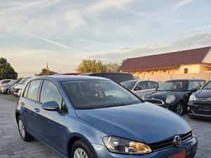 VW GOLF 7 HATCHBACK BENZINA  posibilitate rate fără avans