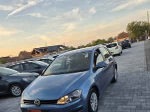VW GOLF 7 HATCHBACK BENZINA  posibilitate rate fără avans — miniatura 2