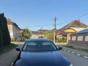 Bmw 520 g30 xdrive — miniatura 2