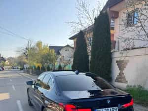Bmw 520 g30 xdrive — miniatura 4