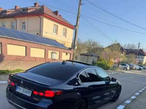 Bmw 520 g30 xdrive — miniatura 5