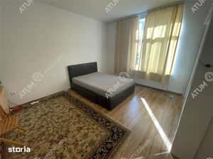 Apartament la casa cu 2 camere decomandate curte comuna central Sibiu — miniatura 4