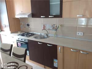 Apartament cu 2 camere de închiriat zona Dambovita — miniatura 3