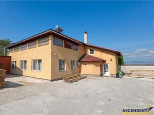 FILM! Recomandat sectiunea comercial productie industrial,Ghelinta, Covasna. — miniatura 7