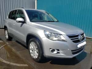 Far dreapta Volkswagen Tiguan 2008 SUV 2.0 TDI CBAB
