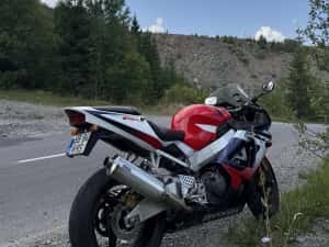Honda CBR 929 RR- Pret fix pana in 20.04 — miniatura 8