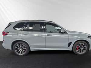 BMW X5 Hibrid SUV 2025 - 9.400 km — miniatura 3
