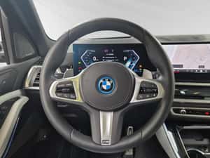BMW X5 Hibrid SUV 2025 - 9.400 km — miniatura 6
