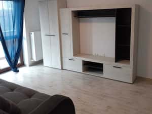 Garsoneră spațioasă 37m caută chiriaş ! — miniatura 5
